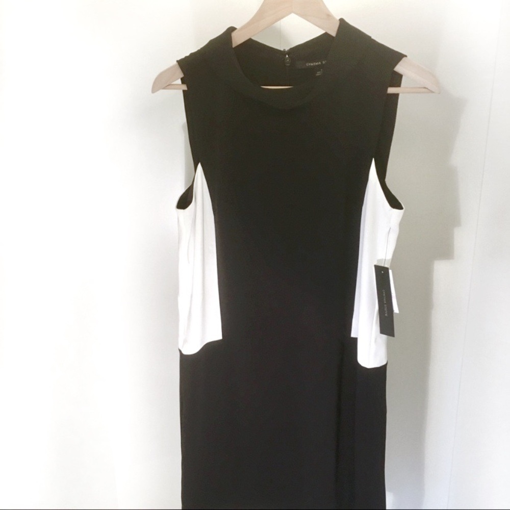 Cynthia Steffe black white shift dress